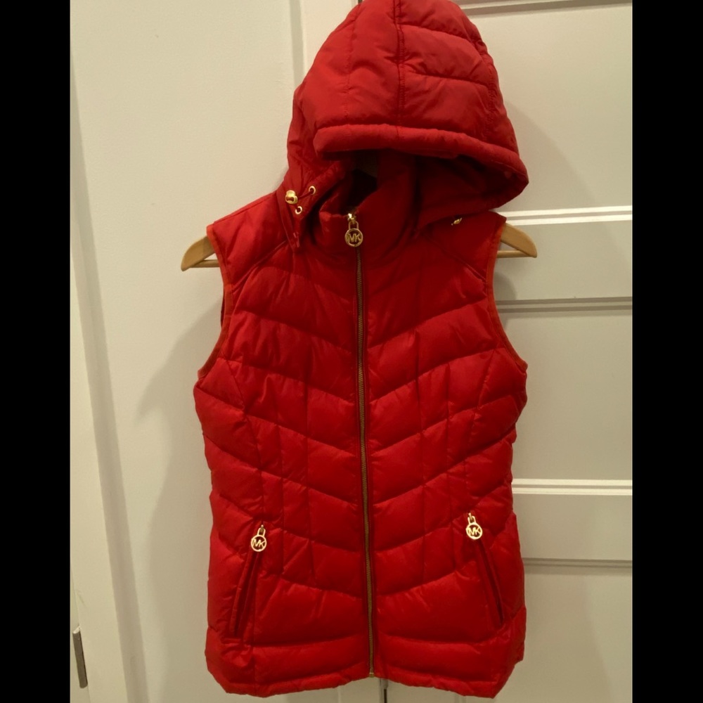 MICHEAL KORS puffer vest